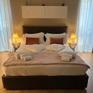 Domus , Verona Italy