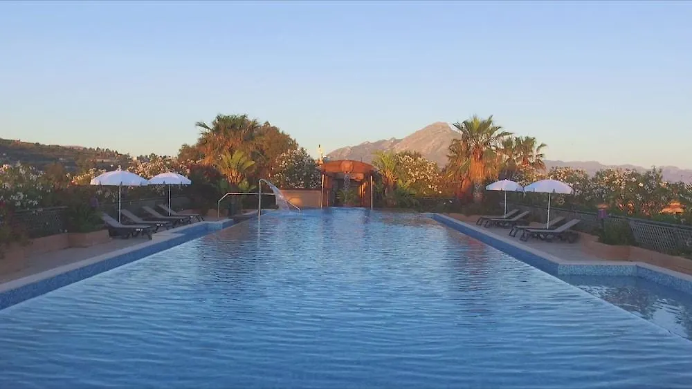 Acacia Resort Parco Dei Leoni Campofelice Di Roccella Italy