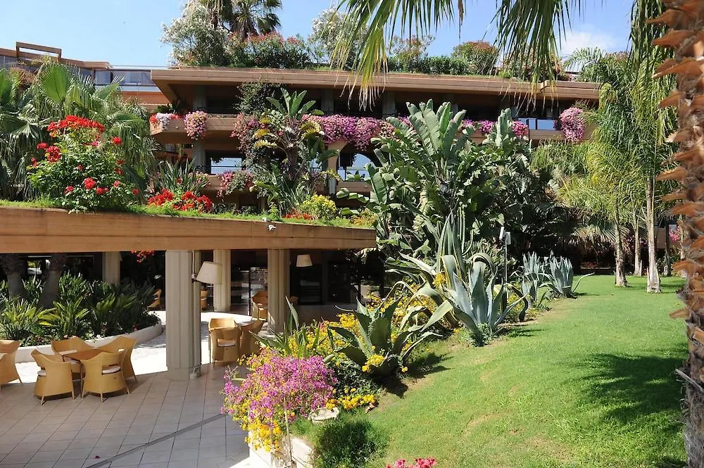 Acacia Resort Parco Dei Leoni Campofelice Di Roccella Hotel