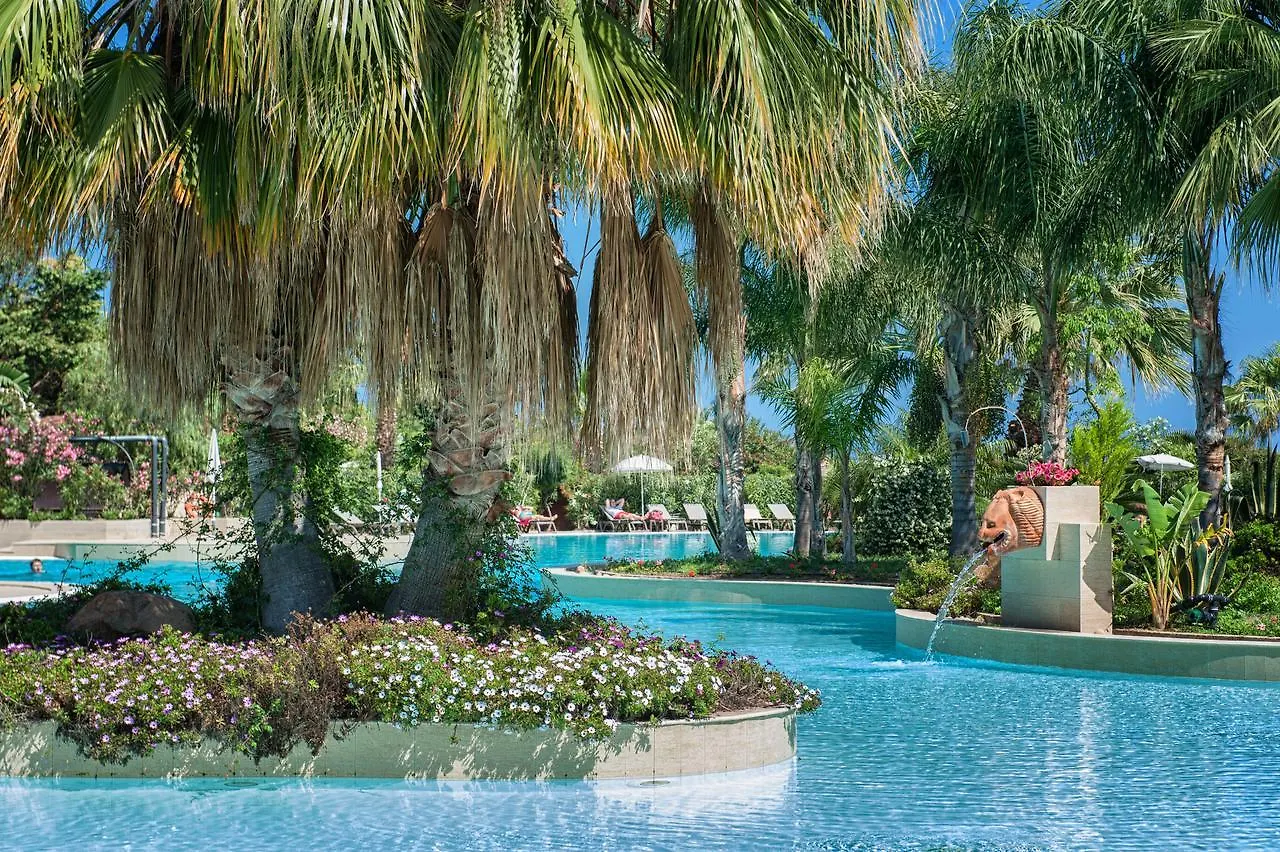Hotel Acacia Resort Parco Dei Leoni Campofelice Di Roccella